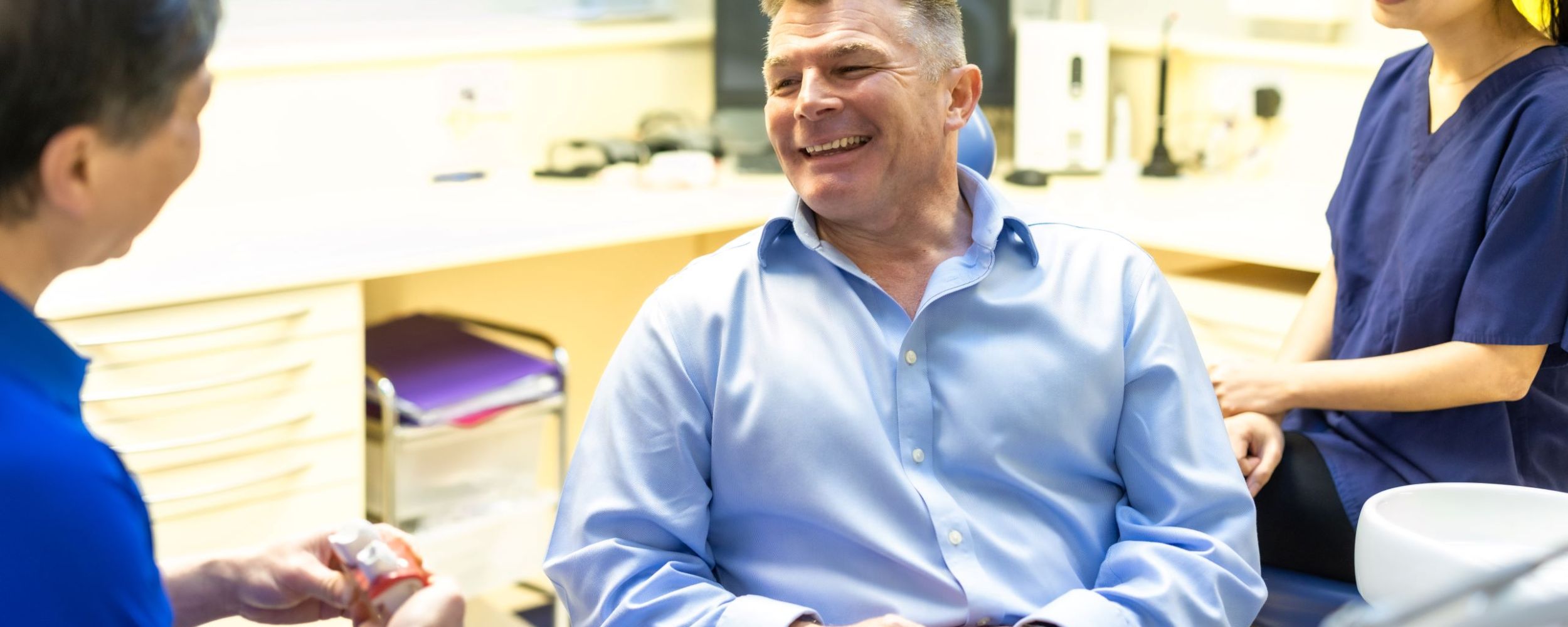 Multiple teeth dental implants